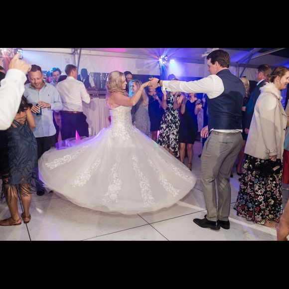 Wedding dress, Isabelle Armstrong - Picture 10 of 10